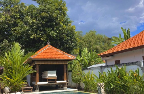 Tukad Mungga Villa | Villa Seruni Lovina located in central of lovina north of Bali.