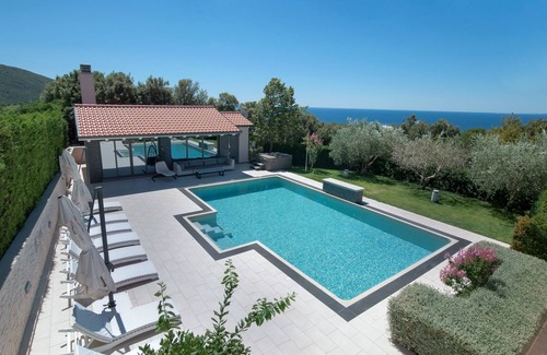 Koromacno Villa | Villa Shanti with 4 apt—surrounded by tranquility, nature and Adriatic Sea