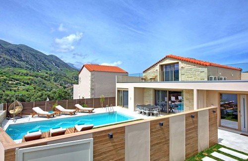 Filaki Villa | Villa Silentium Evilia – Vacation villa with private pool in Argyroupoli, Crete