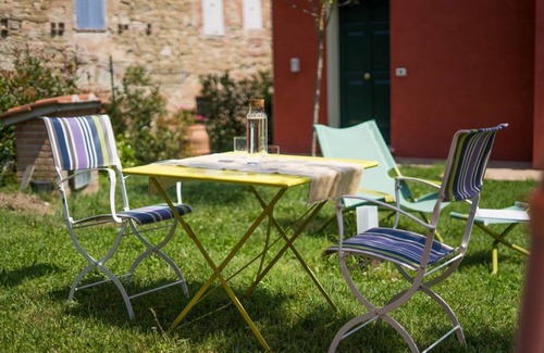 Cordigliano Apartment | Villa Silvana - Apt Michela x4 with parking