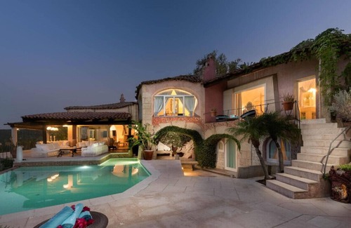 Pantogia Villa | Villa Smeraldo, a few steps from the sea