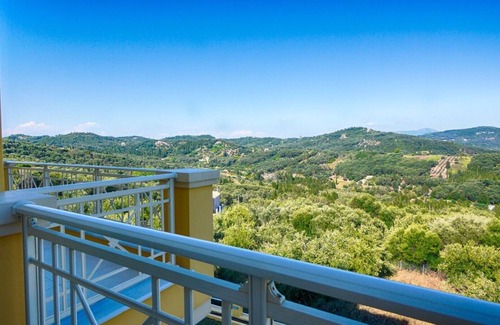 Agios Georgios Pagon Apartment | Villa Sofia Apartment #3