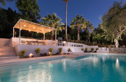 Dafnata Villa | Villa Sol - private pool, stunning sea views, fast internet, sleeps 6+