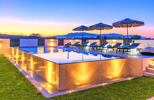 Kavros Villa | Villa Solaris with Heated Pool & Jacuzzi
