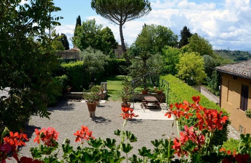 Siena Villa | Villa Sole with pool and garden near the center of Siena