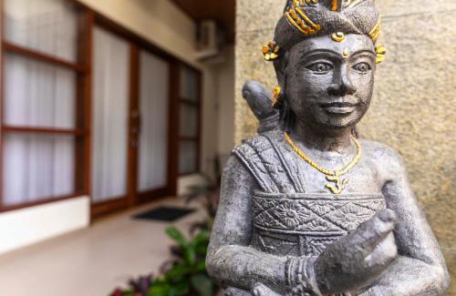 Jimbaran Villa | Villa Son Sun Beach House