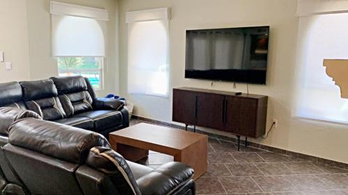 Benito Juarez Villa | Villa Sonari 1, Great house 1 inside a private complex of 4 by Kivoya