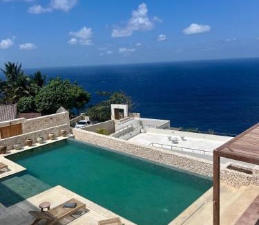 Penida Island Villa | Villa SOWILO Penida