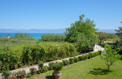 Sidari Apartment | Villa Spyridoula Studio 12 on the Beach
