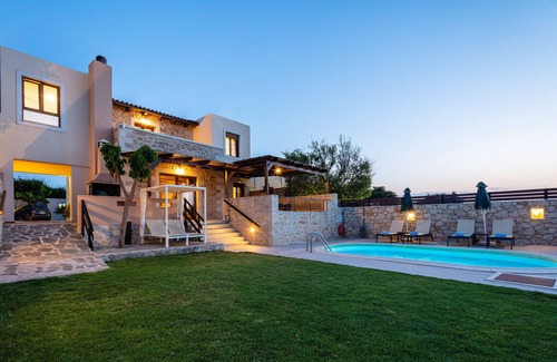 Skaleta Villa | Villa Stamatis - Countryside Living with Private Pool & Superb Seaview