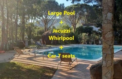 Villaggio delle Mimose Villa | VILLA STRAVANATA - Large Pool, Car and Large Whirlpool Jacuzzi