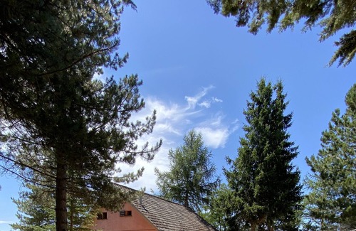 Campotosto Villa | Villa su Lago con giardino recintato, 12 posti ,Wi-Fi,Bbq,taverna con camino