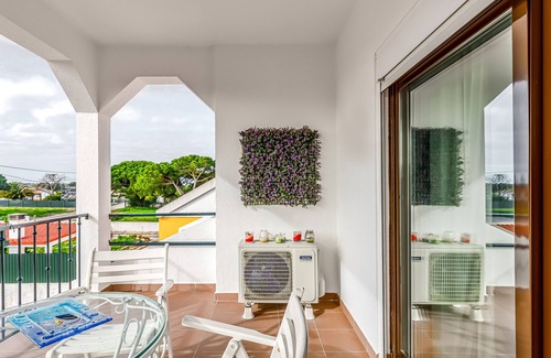 Alfarim Villa | Villa 'Sublime Sun and Van, By Meco Stays' with Balcony and Wi-Fi