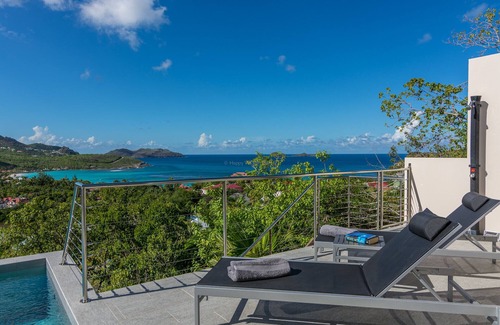 Morne Criquet Villa | Villa Suite Acajous