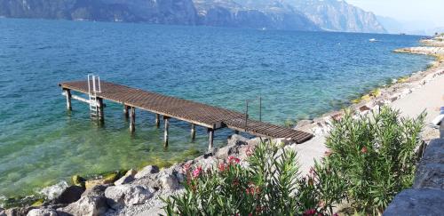 Brenzone sul Garda House | Villa sul Lago con pontile privato a Brenzone sul Garda - Unique and exclusive