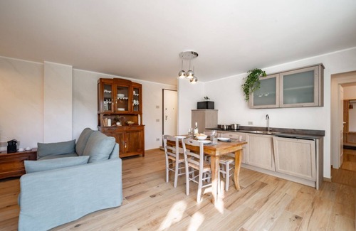 Dervio Villa | Villa Sunset - with pool and large garden - few steps from the beach