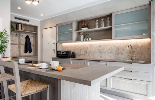 Dervio Villa | Villa Sunshine - Luxury property with large garden and Pool, near the lake, parking e-charge, ideal for people with mobility issues