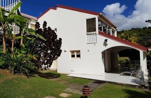 Schoelcher Apartment | VILLA SUPERB F2 NETHERLANDS -Pool-IDEAL BUSINESS TRAVEL AND TOURISM BALNEAIRE