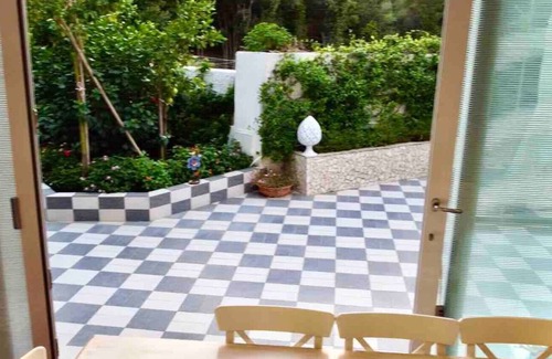 Forio Villa | Villa surrounded by greenery, just 5min walk from SanMontano beach