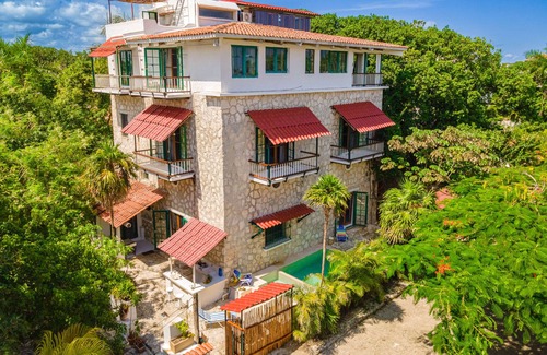 Playacar Fase I Villa | Villa Tambuuco-Classic 6BR- Pool, Rooftop & Bicycles