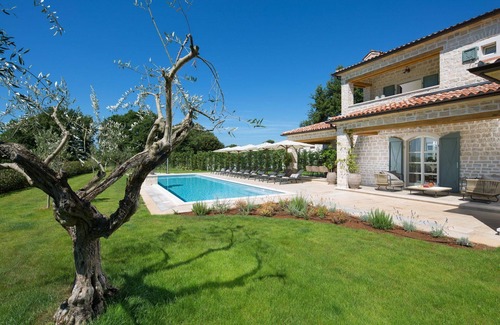 Korenici Villa | Villa Terra Verde with Pool