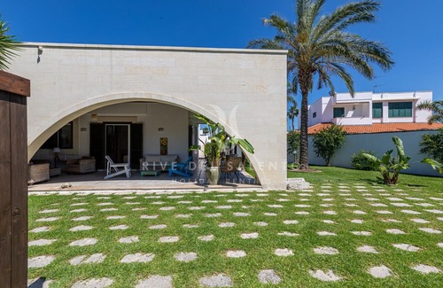 Torre dell'Orso Villa | Villa Terre di Mari with pool and garden in Torre dell'Orso