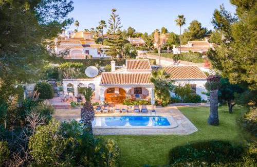 Urbanizacion La Mandarina Villa | Villa Tesoro by Villa Plus