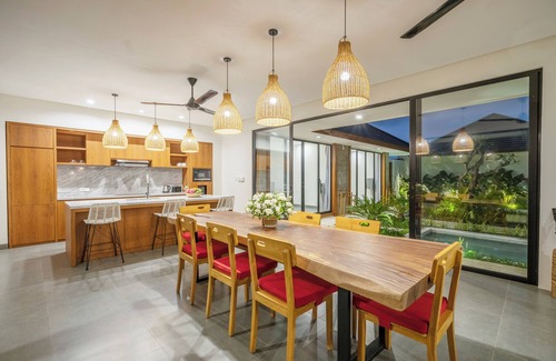 Melayang Villa | Villa The Kayu by GORO