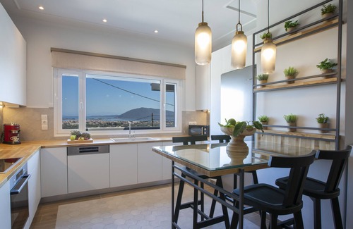 Apolpaina Villa | Villa Theretro, overlooking the Ionian Pelagus and Lefkas city