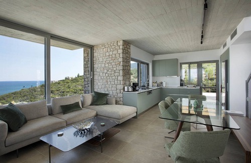 Xiropigado Villa | Villa Thymari, a brand new villa to enjoy the Mediterranean lifestyle!