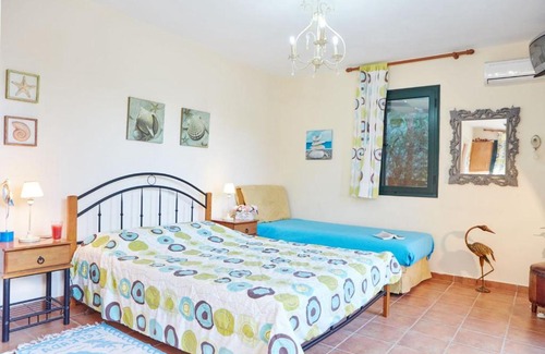 Tsoukaladhes Apartment | VILLA TIMOKLIA