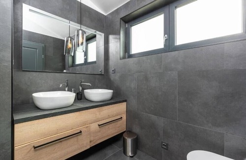 Nova Vas Villa | Villa Tin- Pool Private