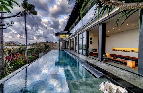 Kutuh Villa | Villa Tirta Kencana -7 Suites & Studios, Ocean View Cliff Top Luxury Pool Villa