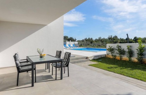 Nova Vas House | Villa Tonka by Interhome