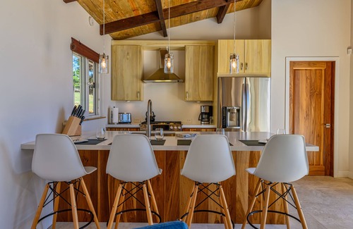Lighthouse Estates Villa | Villa Topaz Guest Villa Above West Bay With 180 Degree Views @ Villa Topaz