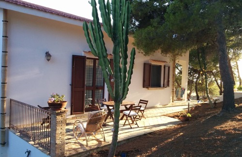 Montallegro Villa | villa torre salsa oasi wwf