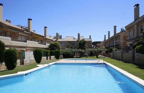 Torredembarra Villa | Villa Torredembarra, 4 bedrooms, 5 persons