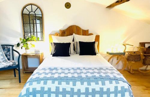 Azas Bed & Breakfast | Villa Toscane créations à 20 mn de Toulouse