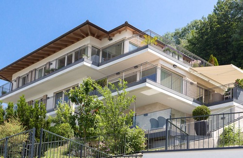 Gmunden Apartment | Villa Traunseeblick - Apartment Traunseeblick