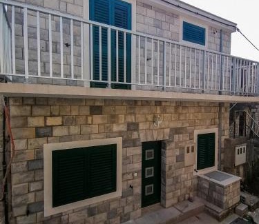 Kremena Apartment | Villa Tri sulara