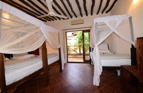 Matemwe Villa | Villa Tumaini - 5 bedroom Beach Front Villa with a pool