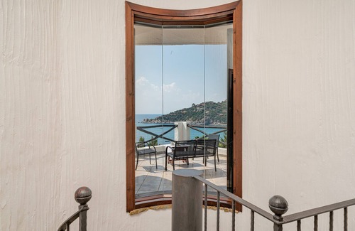 Torre delle Stelle Villa | Villa Turchese - Stunning sea view just 200 mt from beach