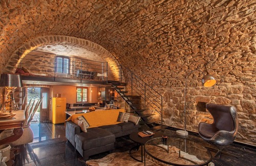 Corbara Villa | Villa U Laziu, former stone sheepfold converted into a dwelling