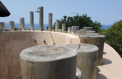 Machangulo Villa | Villa Ukuthula - Where the African bush meets the Indian ocean