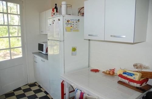 La Tranche-sur-Mer Villa | VILLA UNDER THE PINS 100 M FROM THE BEACH 12 PEOPLE