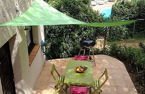 Eccica-Suarella Villa | VILLA UNDER THE OLIVE TREES
