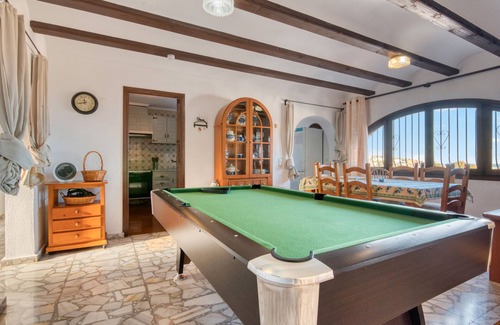 Denia Villa | Villa 'Úrsula' with Mountain View, Wi-Fi and Air Conditioning