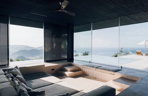 Praya Barat Villa | Villa V at Tampah Hills