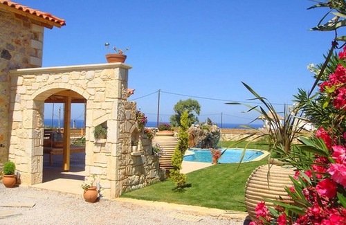 Skotino Villa | Villa Valentine Is Ideal For Romantic Couples And Honeymooners