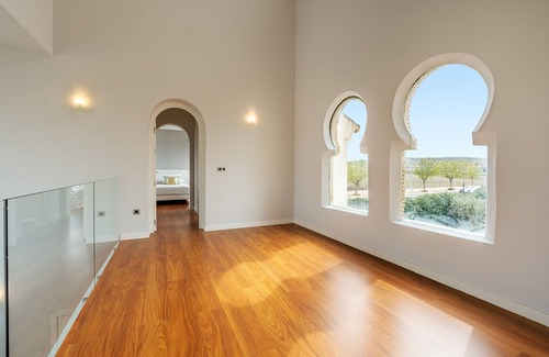 Las Gabias Villa | Villa "Valeria" with Mountain View, Private Pool & Wi-Fi